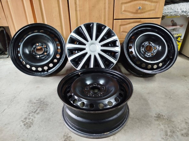 Gy�ri Ford 16 colos lemezfelni+Diszt�rcsa