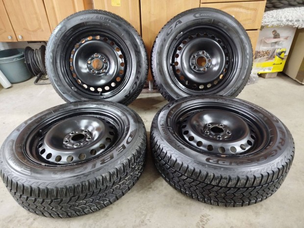 Gy�ri Ford 16 colos lemezfelni T�li Gumival Debica Frago HP2/215/60/16