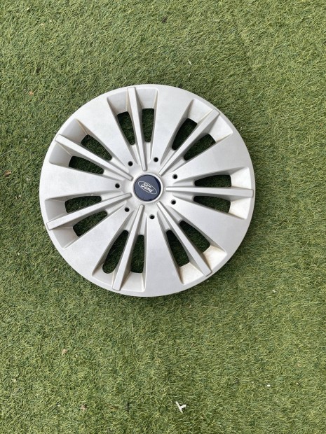 Gyri Ford 16os dsztrcsa 