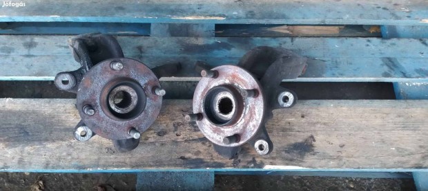 Gyári Ford Fiesta mk6 csonkállvány kerékagy
