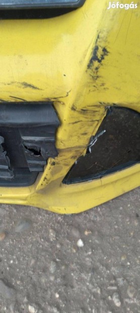 Gyári Ford Focus MK3 első lökhárító alkatrésznek vagy alkatrészei