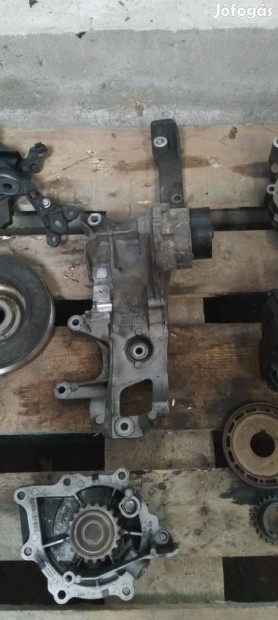 Gyári Ford Mondeo MK5 generátor tartó konzol kompresszor tartó 2.0d eu