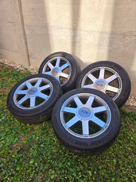 Gyári Ford alufelni szett nyári gumival 4x108 195/55 R16