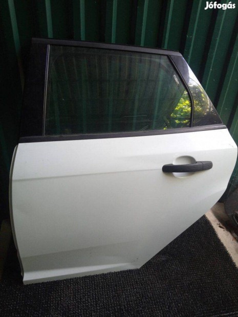 Gyári Ford focus MK3 bal hátsó ajtó olvasd el kombi