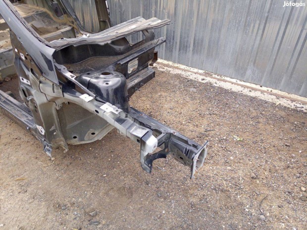 Gyári Ford focus MK3 jobb első nyúlvány negyed