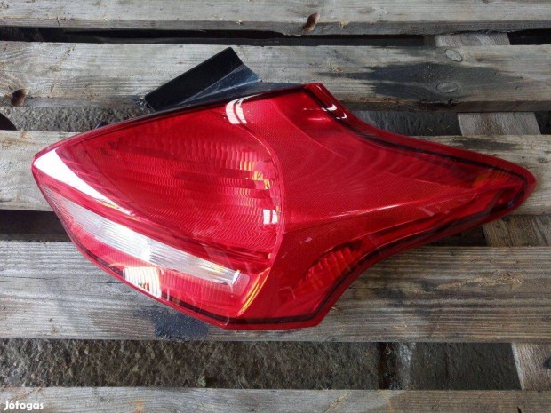 Gyári Ford focus MK3 jobb hátsó 5ajtós lámpa 2014 től led