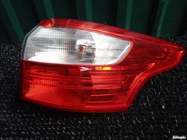Gyári Ford focus MK3 jobb hátsó lámpa LED