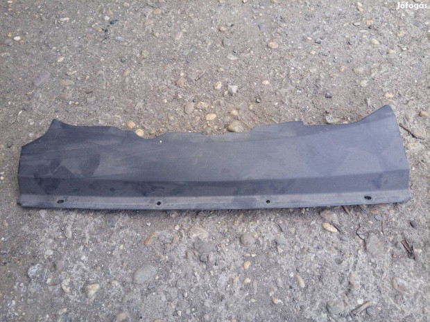 Gyári Ford focus mk2 2005 től zárhíd felső takaró műanyag