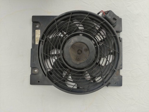 Gyri GM Opel A Zafira, G Astra Klmaht ventiltor GM913306 / Bosch