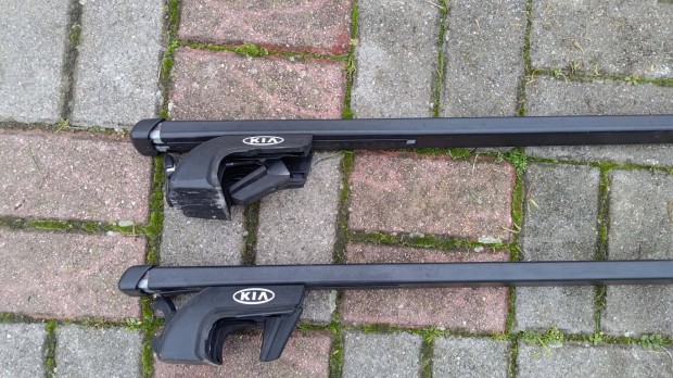 Gy�ri KIA Tet�csomagtart�