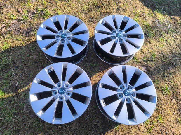 Gyári Kia Hyundai R18 Alufelni 5x114,3