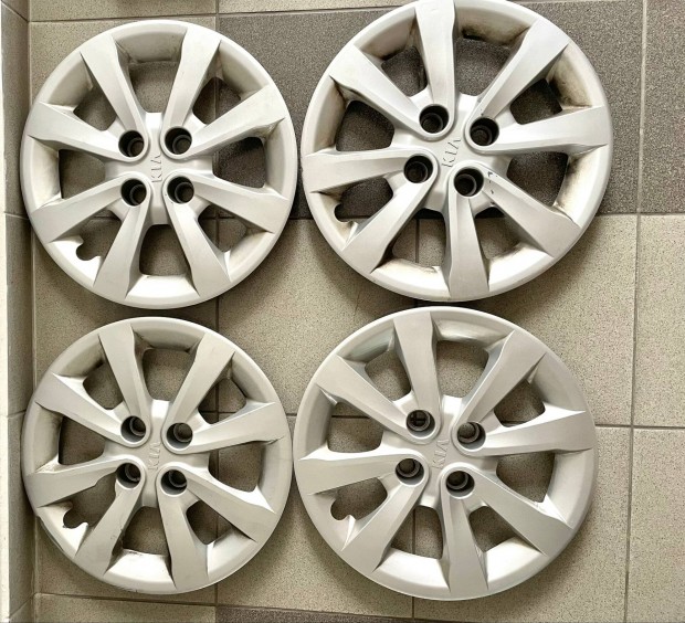 Gyri Kia Rio dsztrcsa 15"