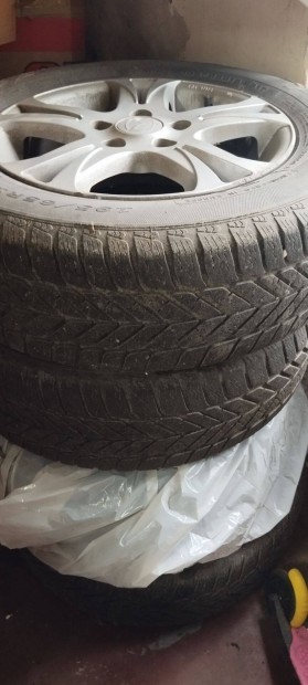 Gyri Mazda 4 db aclfelni elad tli gumikkal. 195/65 R15. 5x114,3