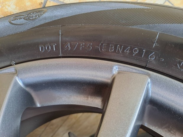 Gyri Mazda/Borbet alufelni R17 + Yokohama nyri abroncsszett 225/65 