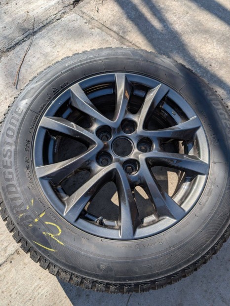 Gy�ri Mazda alufelni szett 16", t�li gumival