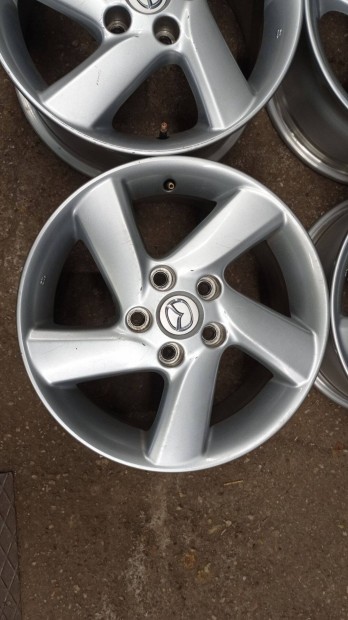 Gyri Mazda hasznlt 16 colos 5x114,3 lyukoszts alu felni garnitra