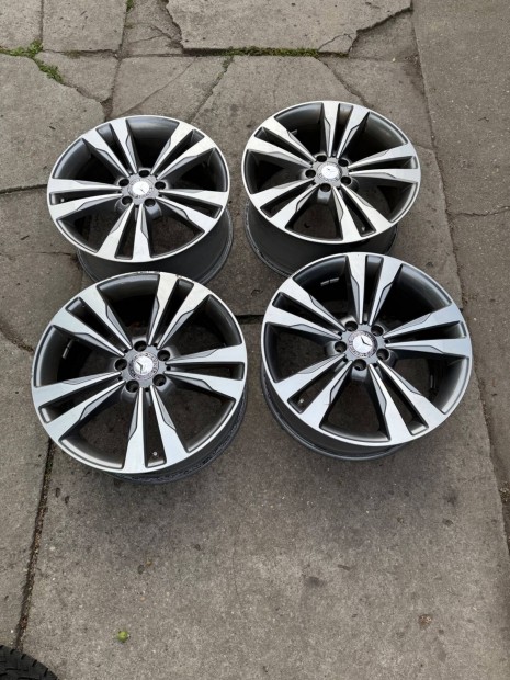 Gyri Mercedes 19es bicolor alufelnik
