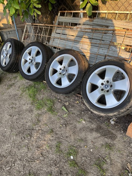 Gyári Mercedes 5x112 18col alufelniszett