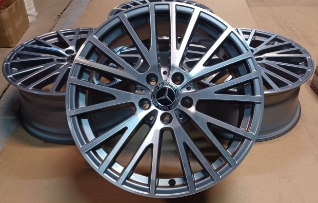 Gyári Mercedes A B CLA W177 alufelnik 5x112 7,5x18 ET49 4db