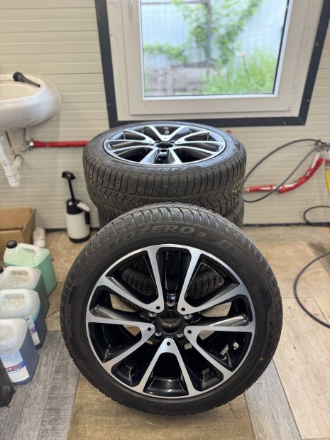 Gyári Mercedes-Benz E osztály alufelni téli gumival r18
