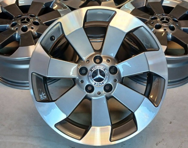 Gyári Mercedes W166 ML egyedi grafit alufelnik 5x112 8x18 ET56,5 4db