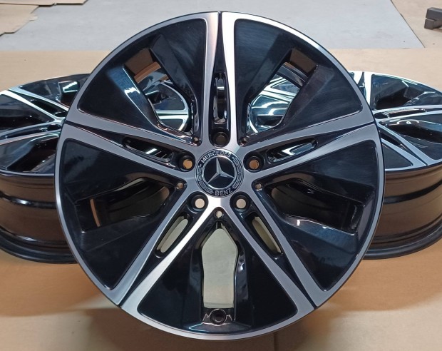 Gy�ri Mercedes W177 A B CLA alufelnik 5x112 7,5x18 ET49 4db