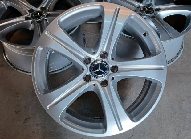 Gyri Mercedes W213 E klasse alufelnik 5x112 8x18 ET43 4db