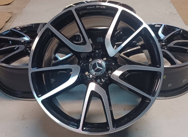 Gyri Mercedes W253 GLC AMG 5x112 8,5-9,5x21 ET40-22 4db