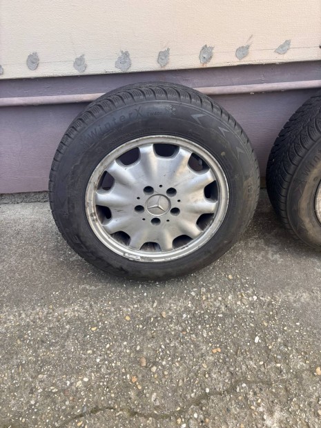 Gyri Mercedes alufelni garnitra