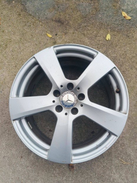 Gyri Mercedes knnyfm felni 4db