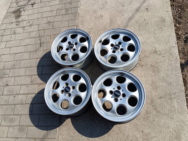 Gyri Mini 15" Alufelni (4x100)