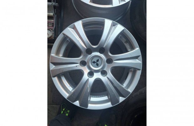 Gyári Mitsubishi 17coll alufelni 6x139.7 120 000 Ft