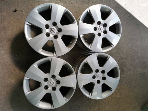 Gyári Opel 16" alufelni Tpms 6.5x16 ET41