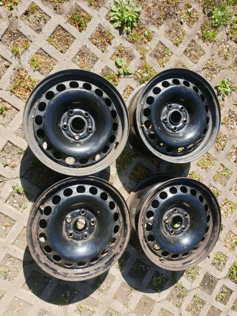 Gyri Opel 5x105 16-s lemezfelni