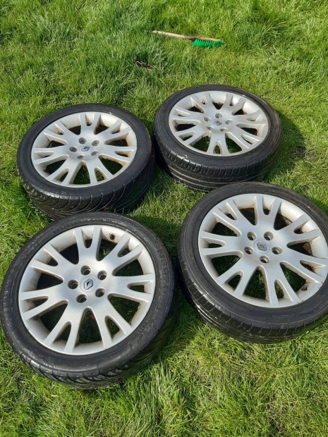 Gy�ri Renault Alufelni