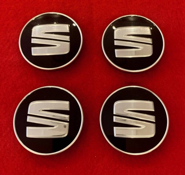 Gy�ri Seat alufelni kupak 