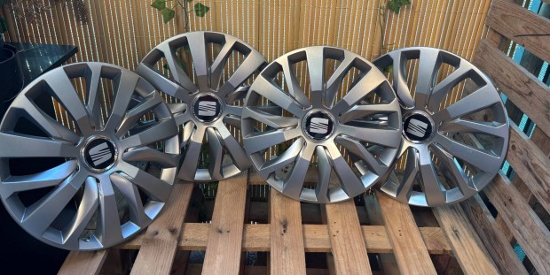 Gyri Seat dsztrcsa szett
