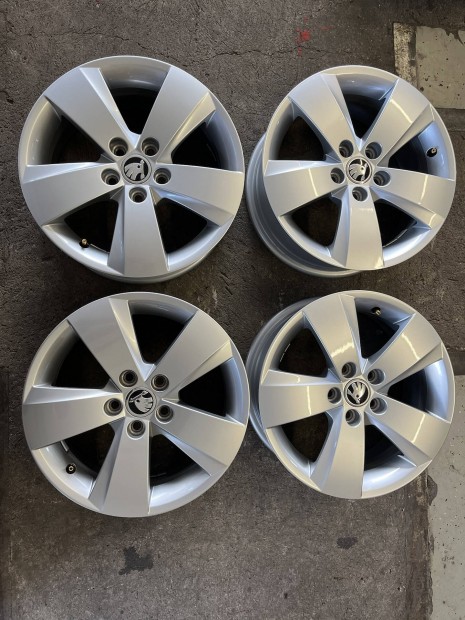 Gyri Skoda 15" alufelni garnitrt jszer llapotba 