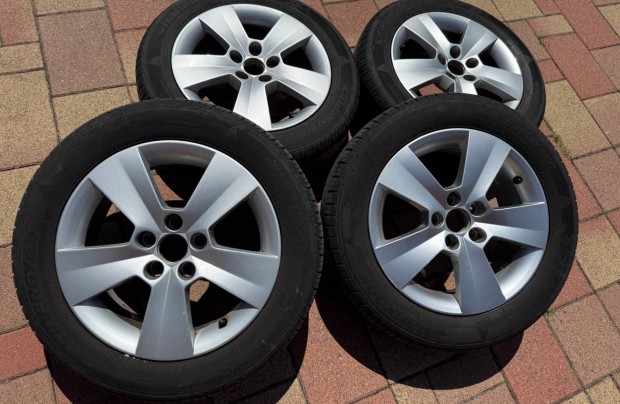 Gyri Skoda Fabia R15 alufelni+Hankook nyri gumi