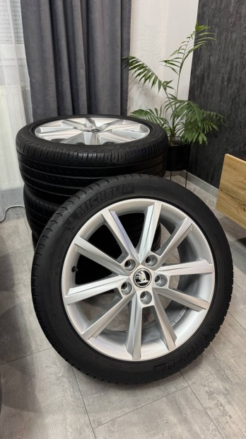 Gyri Skoda Octavia - Teron 17" - R17 alufelni