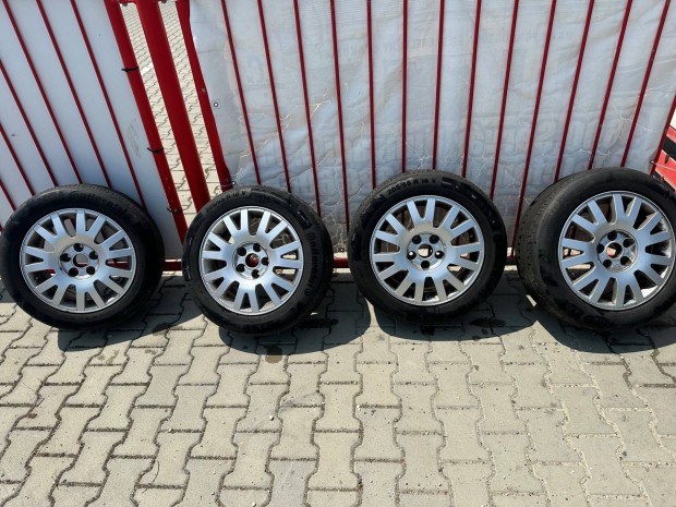 Gyári Skoda Superb felni 5x112 16