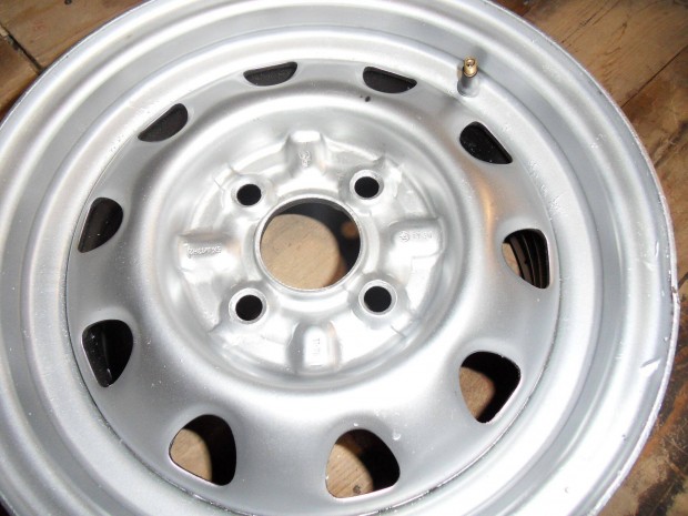 Gyri Skoda felni 13" 5,5J13 ET35 ptkerk volt