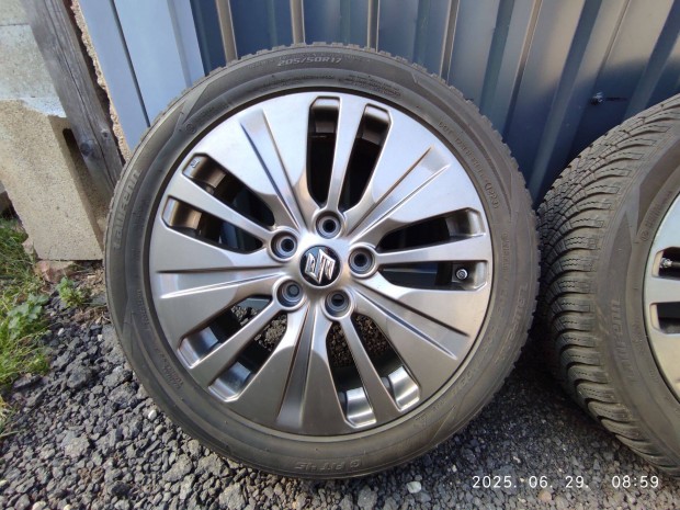 Gyári Suzuki SX4 Scross 5x114,3 R17 Felni garnitúra