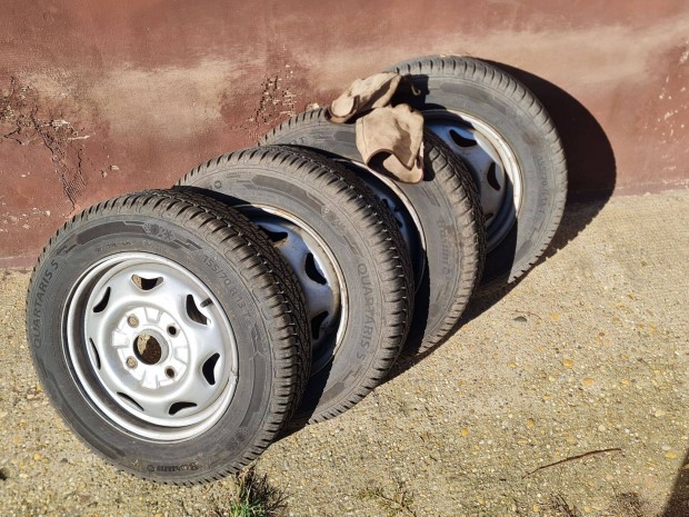 Gyri Suzuki Swift szivecsks felnik, j gumikkal