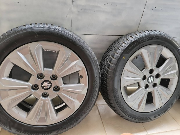 Gyari Suzuki Vitara S cross 17" alufelni,Hankook téli gumikkal