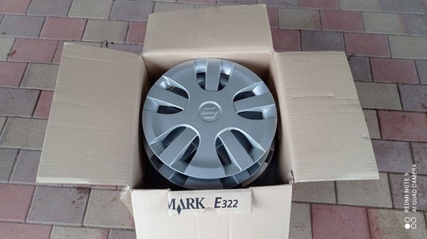 Gyri Suzuki dsztrcsa garnitra 15" 4+1 jszer