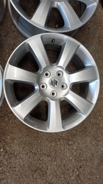 Gyri Suzuki hasznlt 5x114, 3 lyukoszts 18 colos alu felni garnitr