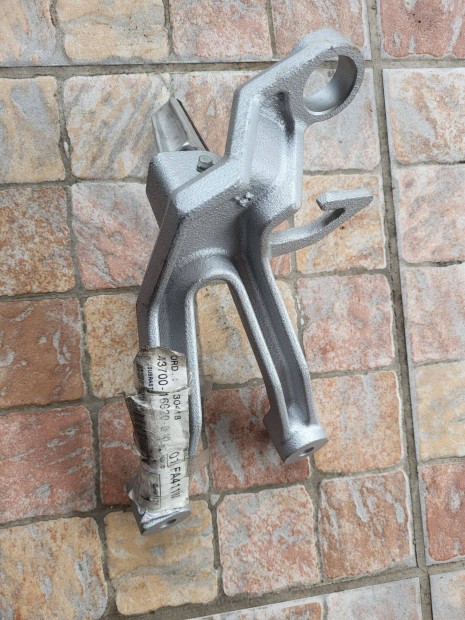 Gyri Suzuki lbtart bal oldali SV1000 (20032005) 43700-16G20