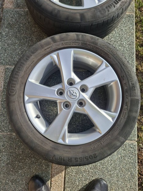 Gy�ri Toyota alufelni alu felni 16 5x114.3 ET 45 . Avensis Auris Verso