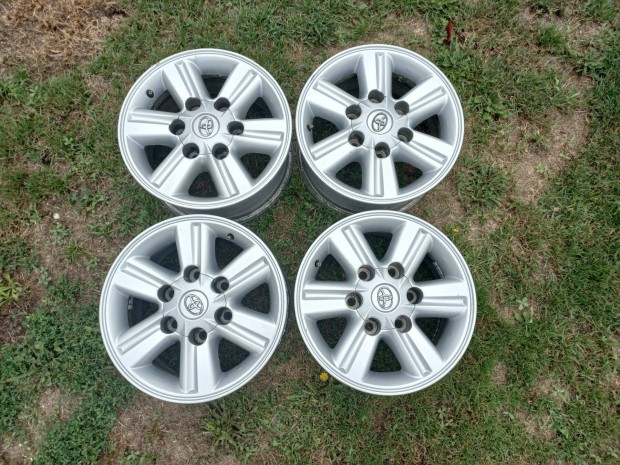 Gyri Toyota terepjr 6X139,7 15 colos alufelnik!